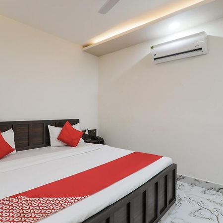Hotel O Aastha Near Chaudhary Charan Singh International Airport Bijnaur المظهر الخارجي الصورة